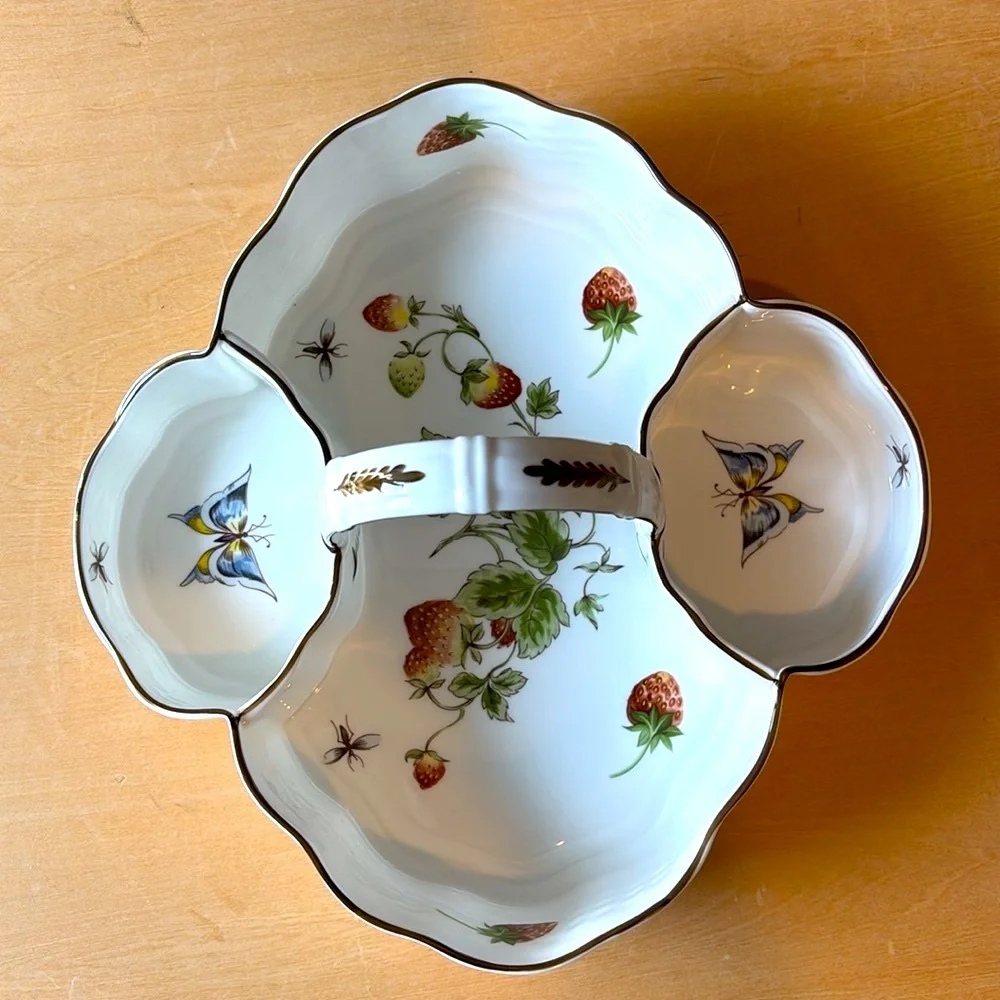 Vintage Coalport Bone China Strawberry Basket With Creamer And Open Sugar Bowl
